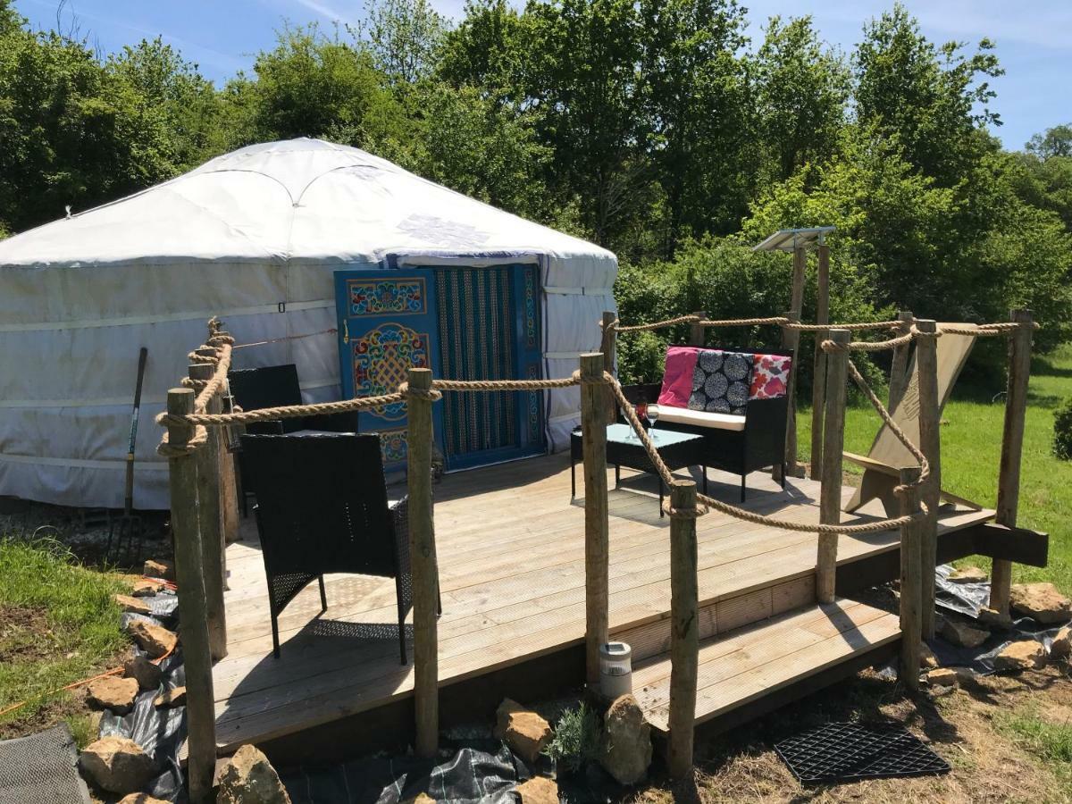 Hotel French Fields Luxury Glamping Le-Vieux-Cerier Exterior foto